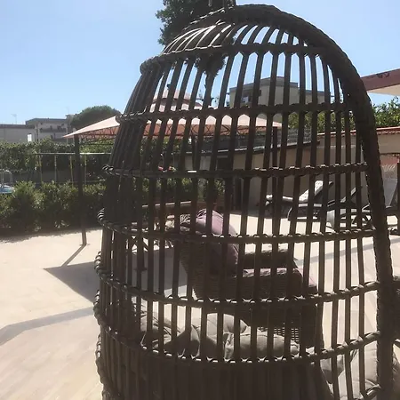 Pier 公寓 托雷安农齐亚塔
